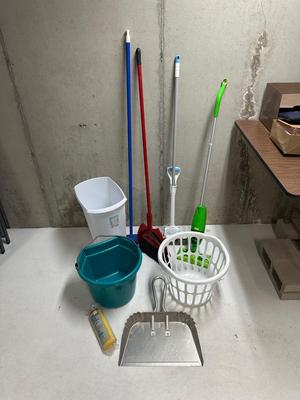 CLEANING SUPPLIES