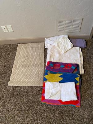RUG, BEACH TOWELS AND WASHCLOTHS AND 2 FLAT SHEETS
