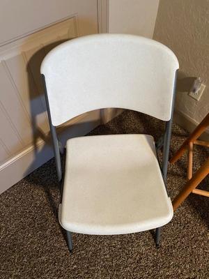 TWO FOLDING CHAIRS AND BAR STOOL