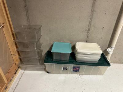 STORAGE CONTAINERS