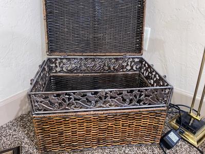 WICKER AND IRON CHEST, TIFFANY STYLE STAINED GLASS LAMPSHADE, WALL ART AND BRASS & MARBLE DESK LAMP