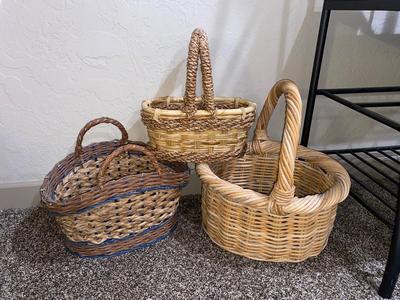 LARGE WICKER BASKETS