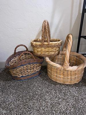 LARGE WICKER BASKETS