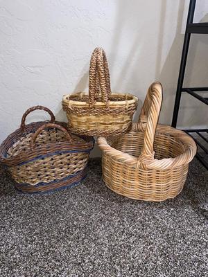 LARGE WICKER BASKETS
