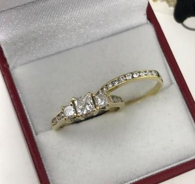 14 k gold diamond ring