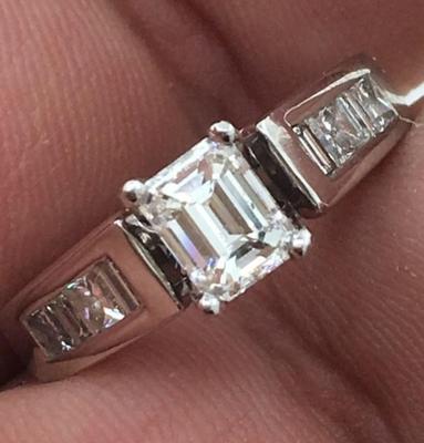14 k gold diamond ring