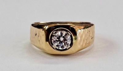 14 k gold diamond ring size 10