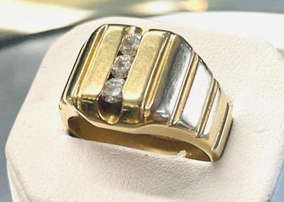Gold diamond ring size 11
