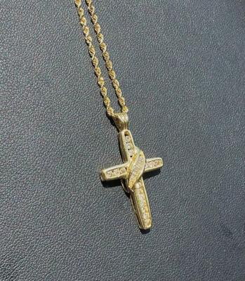 14 k gold diamond Chain cross 22 in 18.2 g