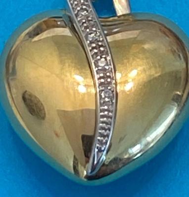 14 k gold heart pendant