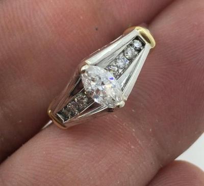 Gold diamond ring 18k