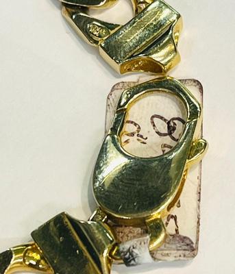 14 k gold Bracelet 9 in 37 g