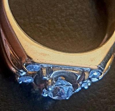14 k gold diamond ring size 10