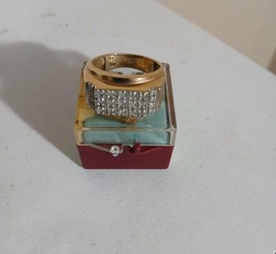 10 k gold diamond ring size 10