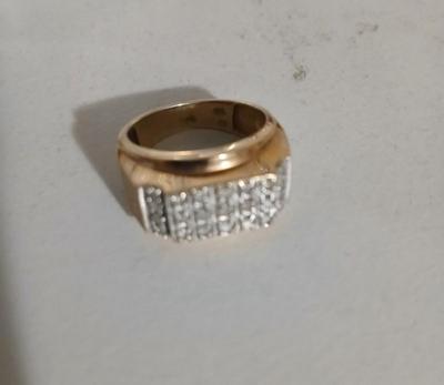 10 k gold diamond ring size 10