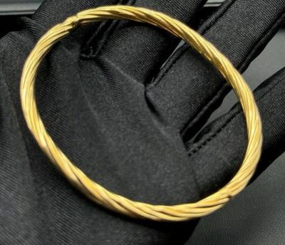 14 k gold bracelet