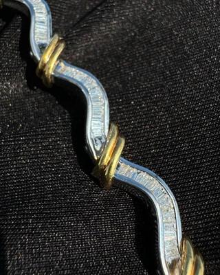 18 k gold diamond bracelet
