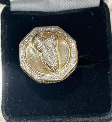 14 k gold diamond ring size 11 24.2 g