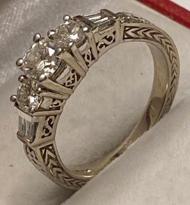 14 k gold ring size 8