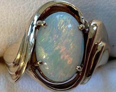 14 k gold diamond opal ring size 7.25