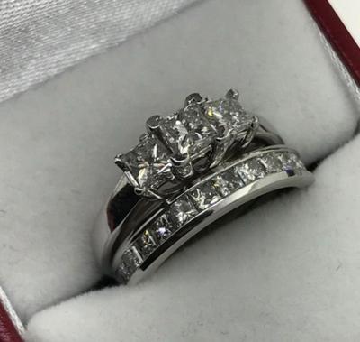 14 k gold diamond ring