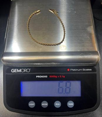 14 k gold bracelet 7 in