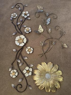 LOT 48K: Metal Butterfly Wall Decor & Floral Wall Decor