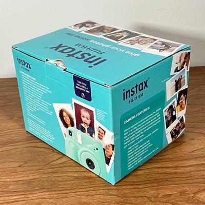 LOT 84L: Fujifilm Instax Mini 7+ Instant Camera w/ Original Box and Accessories