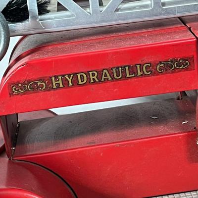 LOT 86L Vintage 1950s Tonka Fire Truck TFD #5