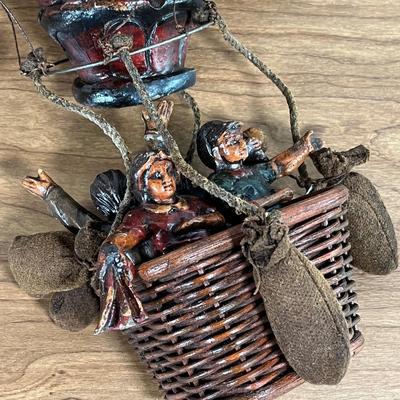LOT 90L: Vintage Resin Hanging Hot Air Balloon