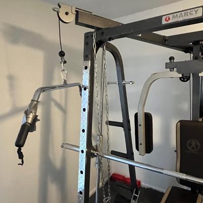 LOT 104W: Marcy Smith Machine Weightlifting Equipment - Model MG-9010G