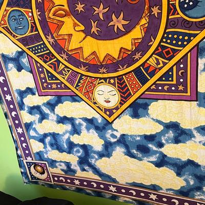 LOT 106B: Home Decor - Mirror, Tapestry, Basket, Wall Art