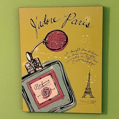 LOT 106B: Home Decor - Mirror, Tapestry, Basket, Wall Art