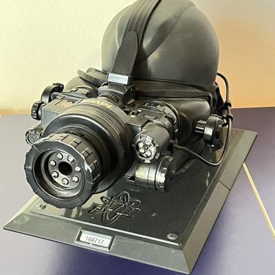 LOT 109X: Call of Duty Modern Warfare 2 Night Vision Goggles By Infinity Ward
