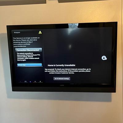 LOT 110X: Vizio 42" 3D LCD HDTV Smart TV Model E3D420VX + Amazon Firestick