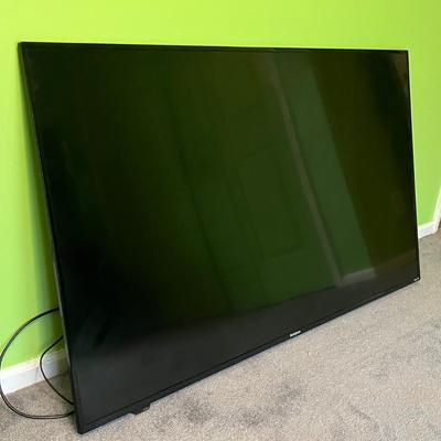 LOT 112B: Westinghouse - 58" Class LED 4K UHD Smart Roku TV - Model WR58UX4019