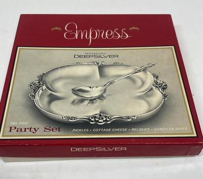 Empress Deepsilver Party Set boxed