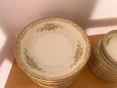 Huge Vintage Lot of Meito Fine China with Serving Pieces