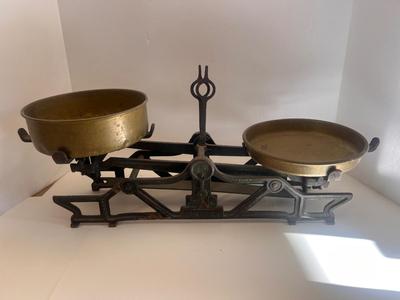 Antique Marked Florenz 5k Cast Iron Scale