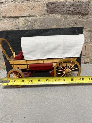 1943 knick knacks lot #1