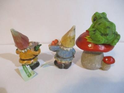 7 Resin Garden Gnomes & Mushroom