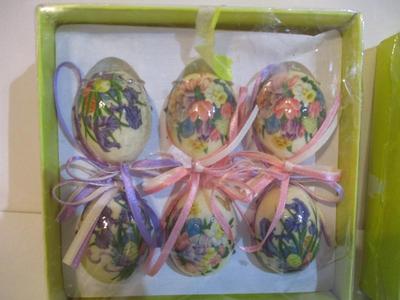 New Vintage Paper Mache Easter Eggs #126