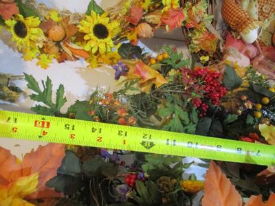 Fall Wreaths & Foliage #131