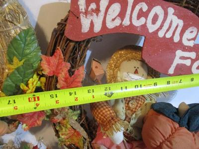 Fall Wreaths & Foliage #131