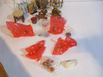 Resin Fall Figurines #193