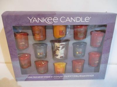 New Yankee Candle 12 Sampler Candles Gift Set