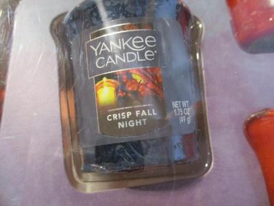 New Yankee Candle 12 Sampler Candles Gift Set