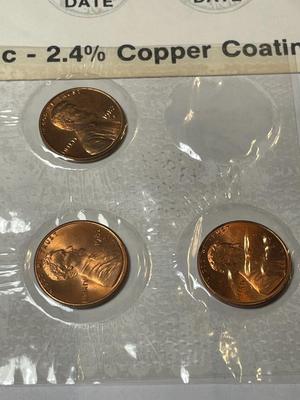 1982 Lincoln Cent 7-Coin Large & Small Date Varieties Set in Uncirculated Condition as Pic'd.