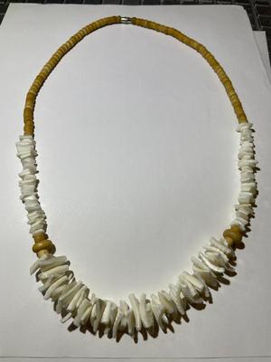 Vintage Puka Shell Necklace - 22" Long, White Chipped Seashell in VG Preowned Condition.