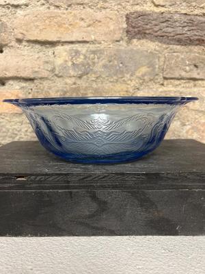 Blue bowls lot